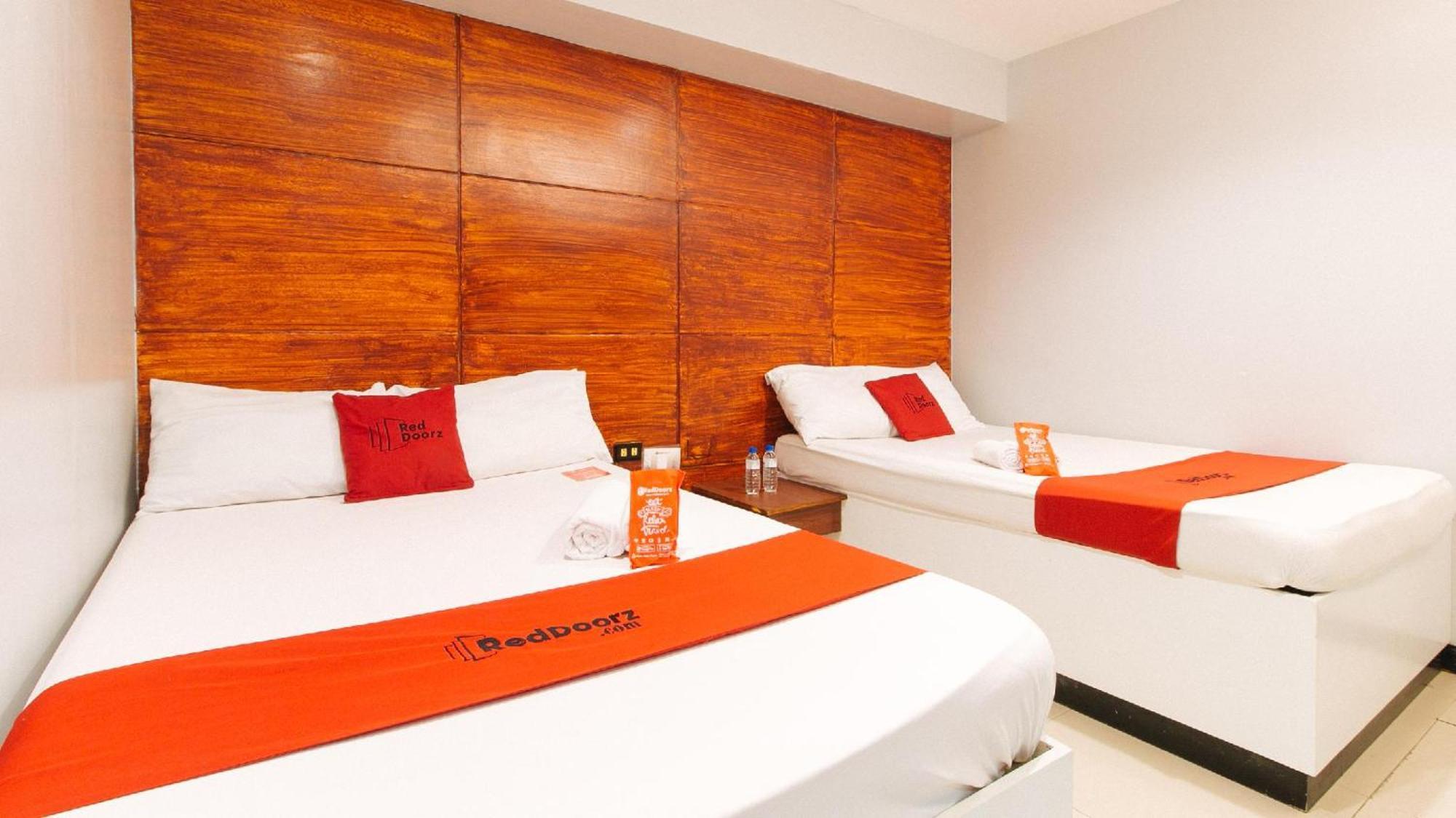 Reddoorz At Homa Resort Hotel Santiago  Esterno foto